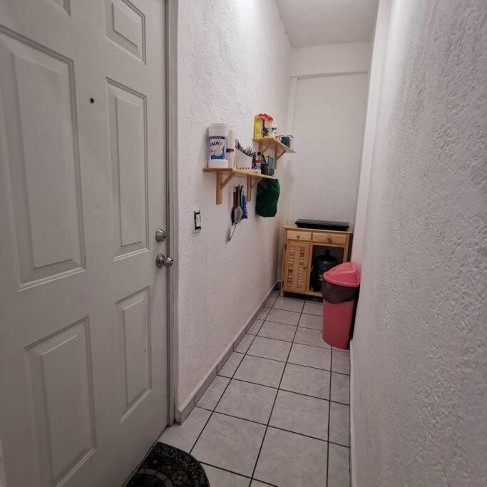 Lovely Studio Apartment With Balcony Ac & Wi-Fi, Minutes From Downtown! シワタネホ エクステリア 写真