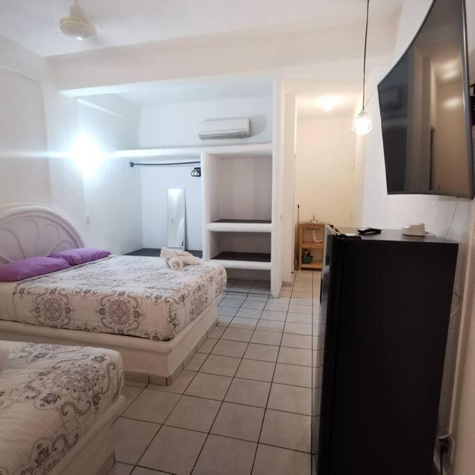 Lovely Studio Apartment With Balcony Ac & Wi-Fi, Minutes From Downtown! シワタネホ エクステリア 写真